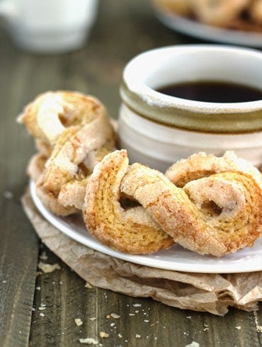 50 Calorie Sugar Twists {Whole Wheat & Low Fat} - Food Faith Fitness