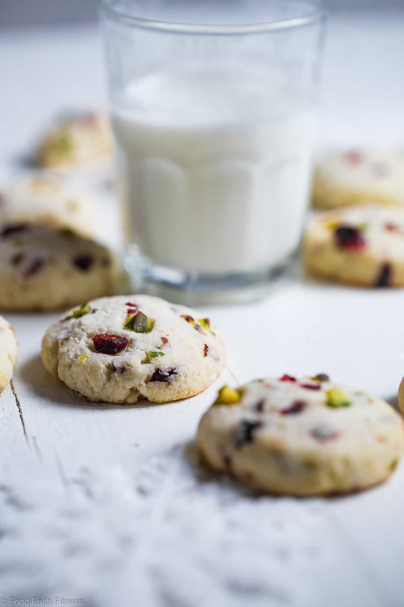 Gluten Free Sugar Free Sugar Cookies - These quick and easy, CHEWY sugar free sugar cookies have tangy and crunchy cranberries and pistachios! They're a healthier Christmas treat for only 95 calories! | #Foodfaithfitness | #Glutenfree #Sugarfree #Lowcarb #Healthy #Sugarcookies Sugar Free Chewy Sugar Cookies Recipe - These Soft and chewy sugar free sugar cookies have tangy and crunchy cranberries and pistachios! They're a healthier Christmas treat for only 95 calories! | Foodfaithfitness.com | @FoodFaithFit