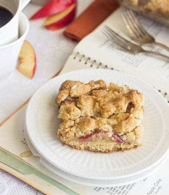 Grandma's Apple Platz - A quick and easy dessert to feed a crowd - Food Faith Fitness