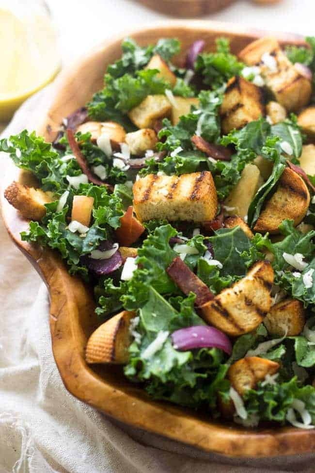 Grilled Kale Panzanella Salad - With THE BEST smokey honey mustard vinaigrette! | Foodfaithfitness.com | #salad #kale #recipe