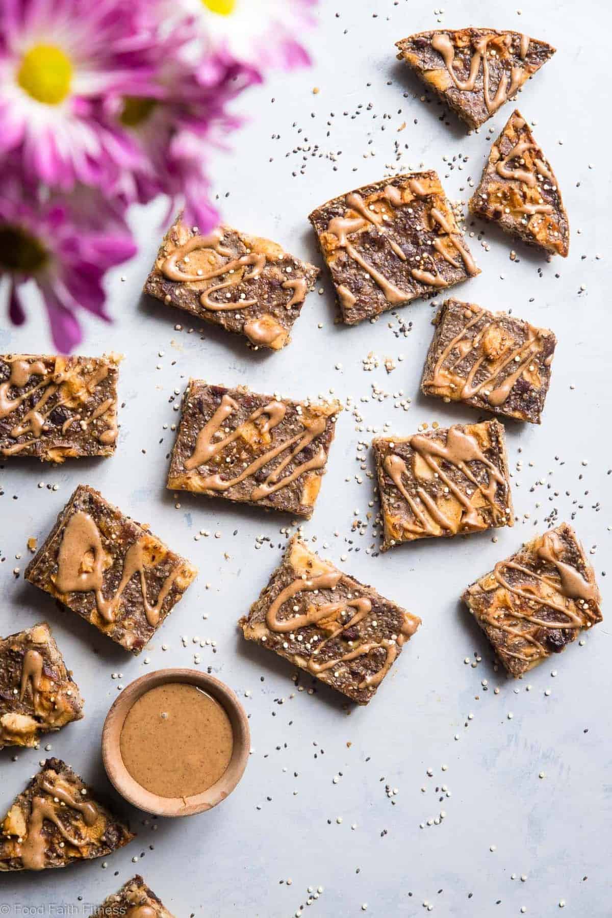 Healthy Quinoa Breakfast Bars in the Slow Cooker - The slow cooker basically makes these energy quinoa breakfast bars for you! Gluten and dairy free and loaded with fiber to keep you full! Great for snacks too! | #Foodfaithfitness | #Glutenfree #Dairyfree #Healthy #Slowcooker #Crockpot Healthy Quinoa Breakfast Bars in the Slow Cooker - The slow cooker basically makes these homemade energy bars for you! Gluten and dairy free and loaded with fiber to keep you full! Great for snacks too! | #Foodfaithfitness |