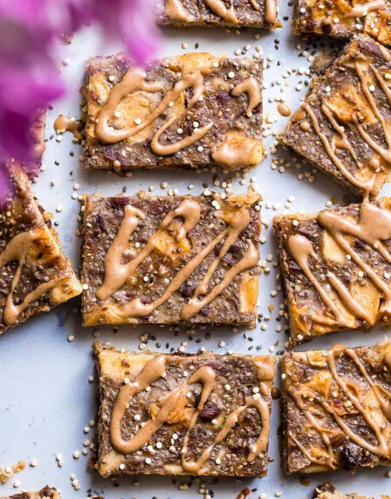 Healthy Quinoa Breakfast Bars in the Slow Cooker - The slow cooker basically makes these energy quinoa breakfast bars for you! Gluten and dairy free and loaded with fiber to keep you full! Great for snacks too! | #Foodfaithfitness | #Glutenfree #Dairyfree #Healthy #Slowcooker #Crockpot