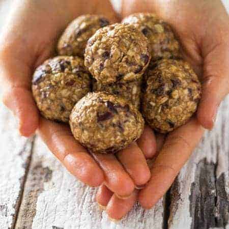 Cranberry, Maple and Vanilla Energy Balls - Made in 5 minutes and use only 4 ingredients! They're an easy, gluten free, healthy and vegan snack or breakfast! | Foodfaithfitness.com | @FoodFaithFit