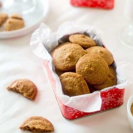 Whipped Gluten Free Shortbread Cookies - These light, airy and melt-in your mouth Christmas cookies are made with oat flour and coconut sugar so they're a refined-sugar free, healthier cookie for only 77 calories! | Foodfaithfitness.com | @FoodFaithFit