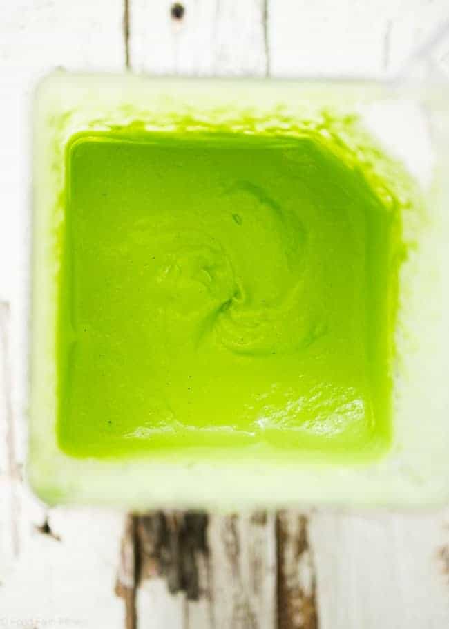 Whole30 Creamy Chimichurri Sauce - This chimichurri sauce uses a surprise ingredient to make it thick and creamy! It's a super easy, paleo, vegan and whole30 compliant addition to many meals! | Foodfaithfitness.com | @FoodFaithFit
