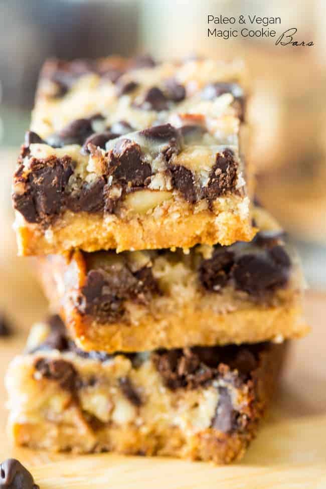 Vegan and Paleo Magic Cookie Bars - These magic cookie bars are a healthier remake of the classic dessert! You'll never know they're gluten, grain, dairy and refined sugar free! | #Foodfaithfitness | #Paleo #vegan #healthy #glutenfree #dessert