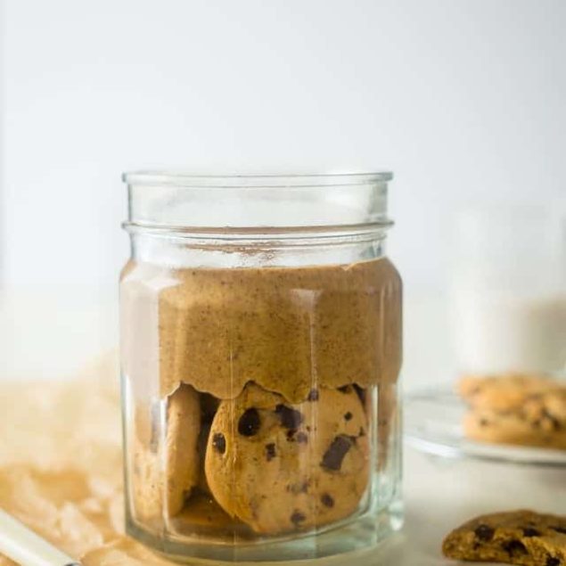 Cookie Dough Protein Almond Butter - This quick and easy homemade almond butter recipe tastes like cookie dough! You'll never know it's healthy, gluten free and packed with protein! | Foodfaithfitness.com | @FoodFaithFit