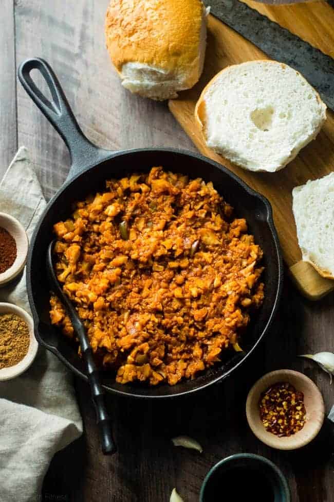 Vegan Sloppy Joes - You will never believe that this quick and easy, one-pot dinner uses cauliflower instead of meat! They're a healthy, gluten free, crowd pleasing dinner that's ready in under 30 mins and are under 300 calories! | Foodfaithfitness.com | @FoodFaithFit