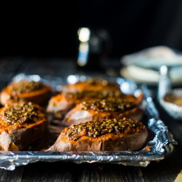 6 Ingredient Pecan Pie Twice Baked Sweet Potatotes - These tastes like pecan pie! They're the perfect sweet and savory, gluten free, healthy Thanksgiving side dish that's paleo and vegan friendly! | Foodfaithfitness.com | @FoodFaithFit