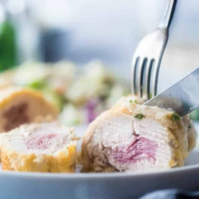 Healthy Baked Chicken Cordon Bleu - This dairy and gluten free chicken cordon bleu has a creamy cauliflower Alfredo sauce instead of cheese! It's an easy, kid-friendly weeknight meal! | Foodfaithfitness.com | @FoodfaithFit