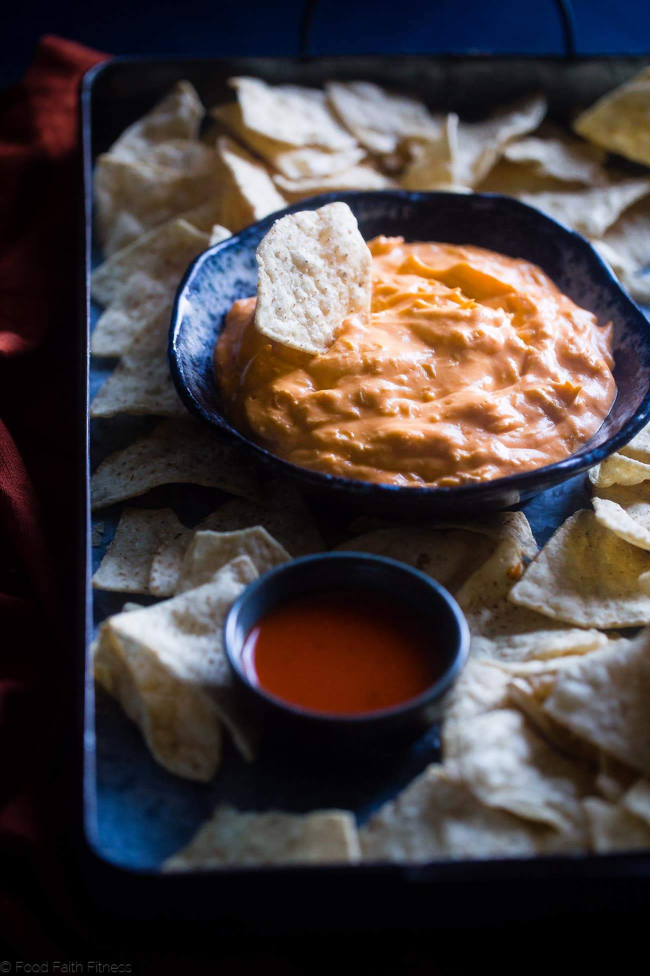 5 Ingredient Crock Pot Healthy Keto Buffalo Chicken Dip with Cauliflower - This dip is made with cauliflower so it's packed with hidden veggies and extra creamy! It's a low carb and gluten free appetizer for game day! | #Foodfaithfitness | #Glutenfree #Keto #lowcarb #healthy #buffalo chicken 5 Ingredient Crock Pot Buffalo Chicken Dip with Cauliflower - This dip is made with cauliflower so it's packed with hidden veggies and extra creamy! It's a healthy, low carb and gluten free appetizer for game day! | #Foodfaithfitness | #Glutenfree #Keto #lowcarb #healthy #buffalochicken