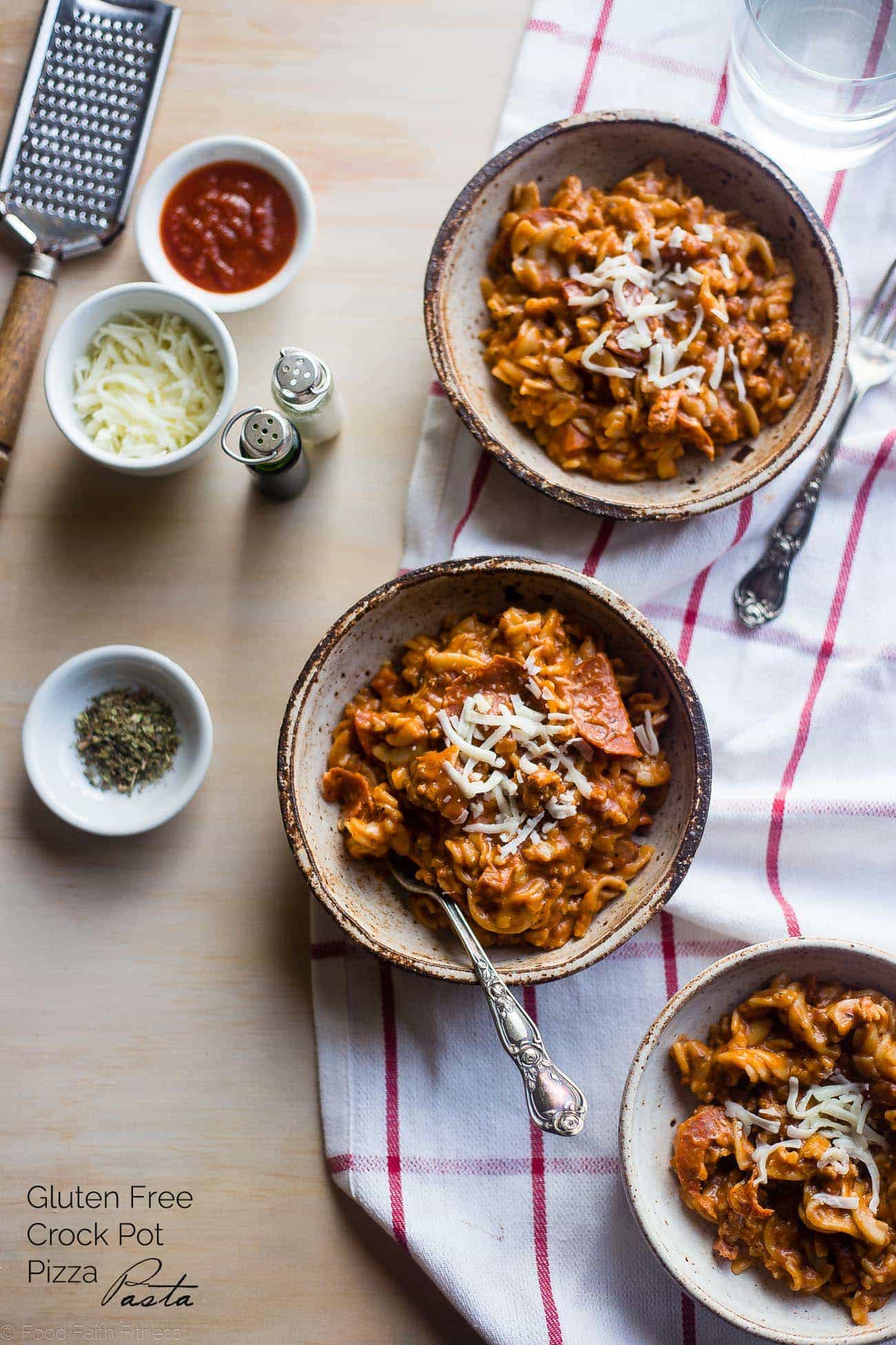Gluten Free Crock Pot Pizza Pasta - This easy gluten free crock pot pasta has all the flavors of meat lovers pizza, but without all the work! It's a healthy, crowd pleasing weeknight dinner that the whole family will love! | Foodfaithfitness.com | @FoodFaithFit