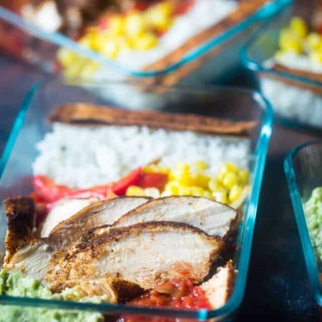 Meal Prep Chicken Burrito Bowls - This healthy, gluten free chicken burrito bowl recipe can be made ahead of time, so it's ready to go for busy days. It's an easy, dairy-free delicious desk lunch option! | Foodfaithfitness.com | @FoodFaithFit