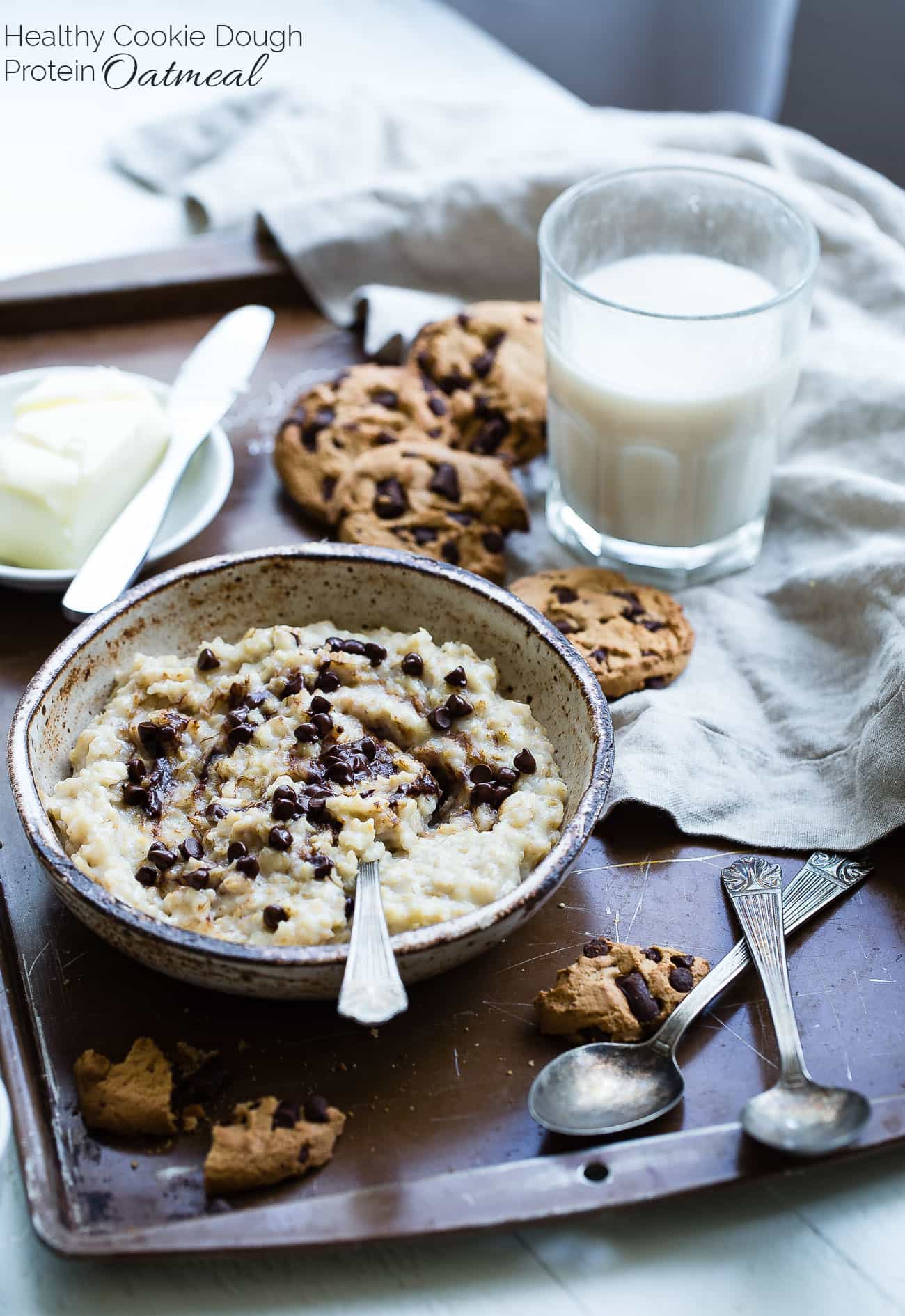 Cookie Dough Protein Oatmeal - A healthy, gluten free way to start your day! It tastes like dessert, is only 6 ingredients and is packed with protein to keep you full until lunch! | Foodfaithfitness.com | @FoodFaithFit