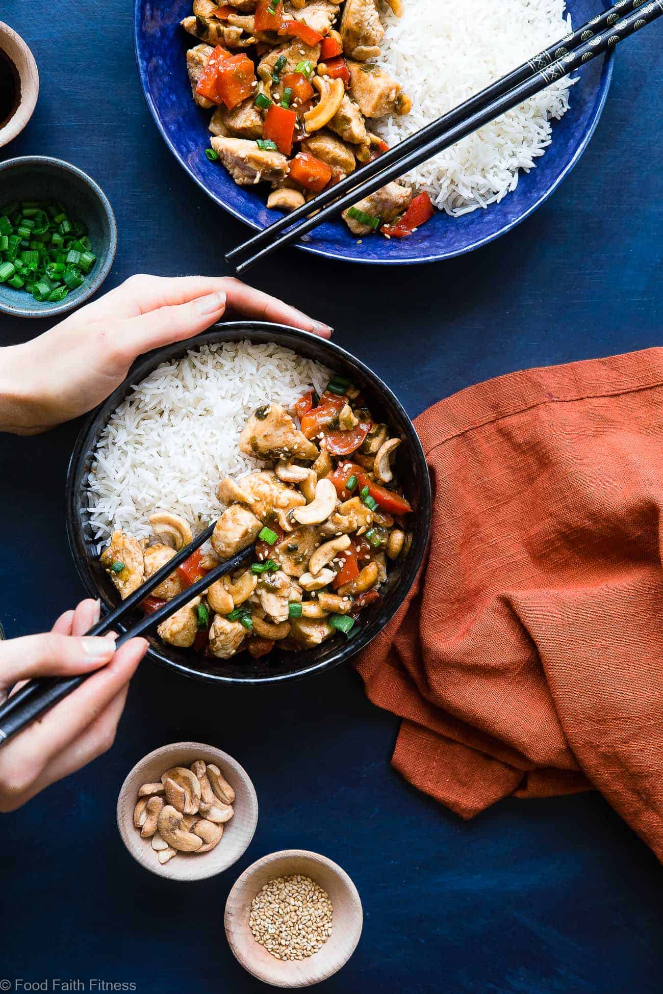 Easy Paleo Cashew Chicken Stir Fry - A healthy, gluten, grain and dairy free weeknight meal that the whole family will love! Ready in 20 minutes and WAY better than takeout! | #Foodfaithfitness | #Paleo #Glutenfree #Healthy #StirFry #Dairyfree