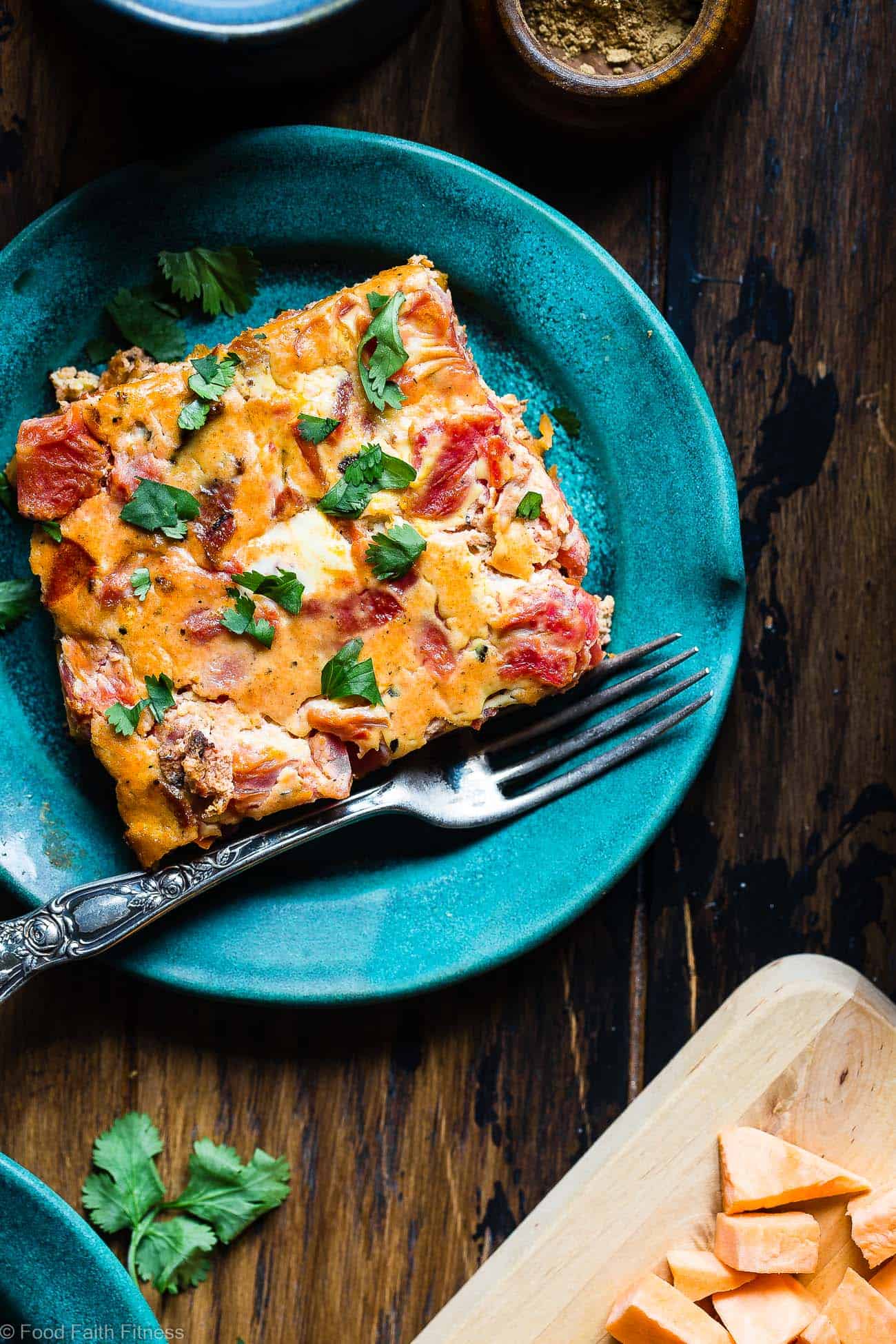 Moroccan saucepan for breakfast Moroccan Whole30 - this healthy, gluten -free, paleo breakfast saucepan is easy breakfast or brunch with a little taste in the Middle East! Grains/milk/milk/sugar without and only 200 calories and portions! | #Foodfaithfitness | #cell 30 #paleo #glutenfree #healthy #breakfast