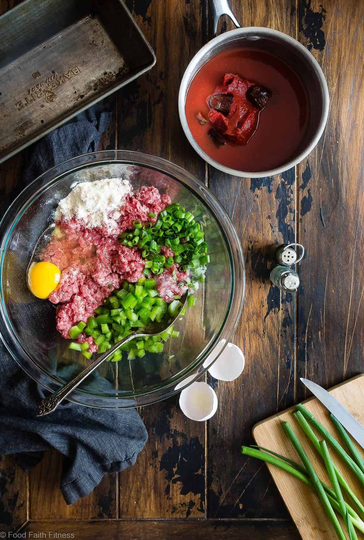 Easy Low Carb Paleo Meatloaf - This healthy Paleo Meatloaf is a family-friendly weeknight dinner that's gluten/grain/dairy/sugar free and whole30 compliant! Only 210 calories and picky eater approved! | #Foodfaithfitness | #Paleo #Whole30 #Keto #Glutenfree #LowCarb