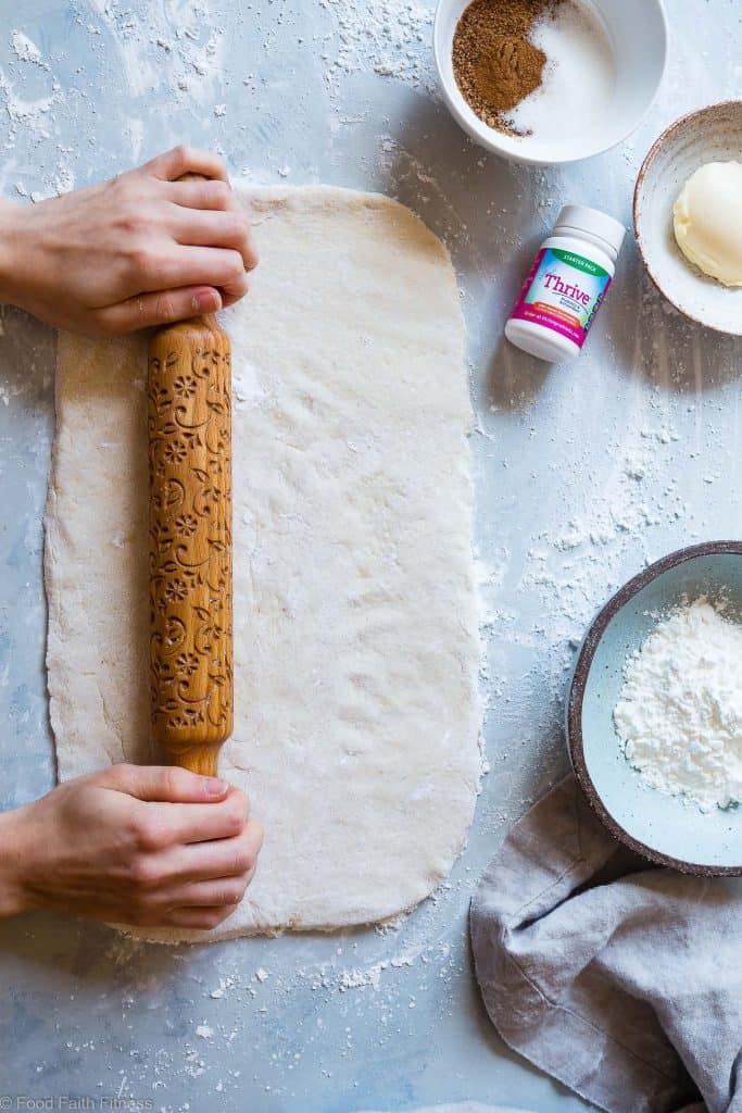 The BEST Easy Dairy Free Gluten Free Vegan Cinnamon Rolls - You will never believe that these Cinnamon Rolls are better for you, gluten free/dairy free/egg free and under 200 calories! Soft, tender and perfectly sweet and spicy! | #Foodfaithfitness | #Glutenfree #Healthy #Vegan #DairyFree #EggFree