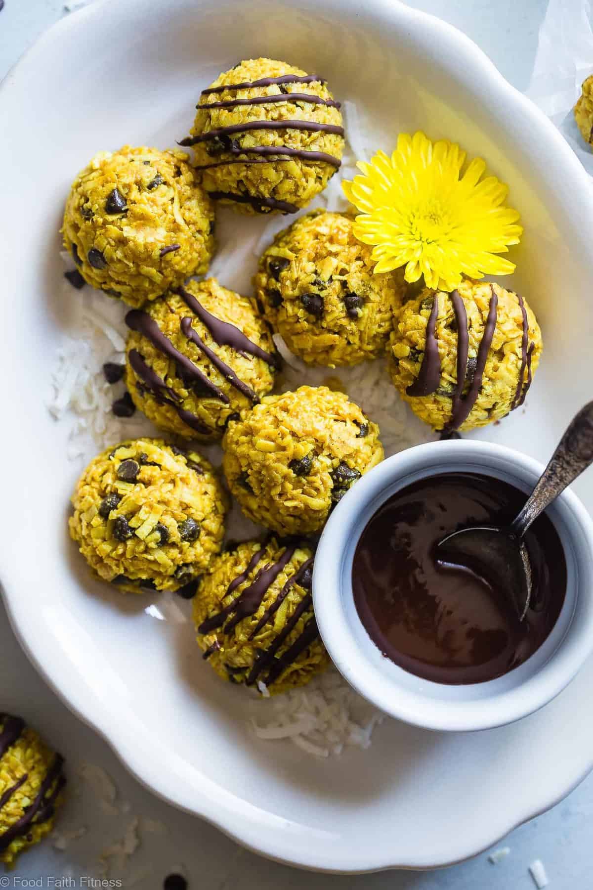 No Bake Turmeric Almond Coconut Macaroons - These easy, 6 ingredient cookies have addicting spicy-sweet flavors from turmeric, almond butter and chocolate chips! They're a paleo, vegan and gluten free treat that is secretly anti-inflammatory! | #Foodfaithfitness | #Paleo #Vegan #Glutenfree #Dairyfree #Healthy