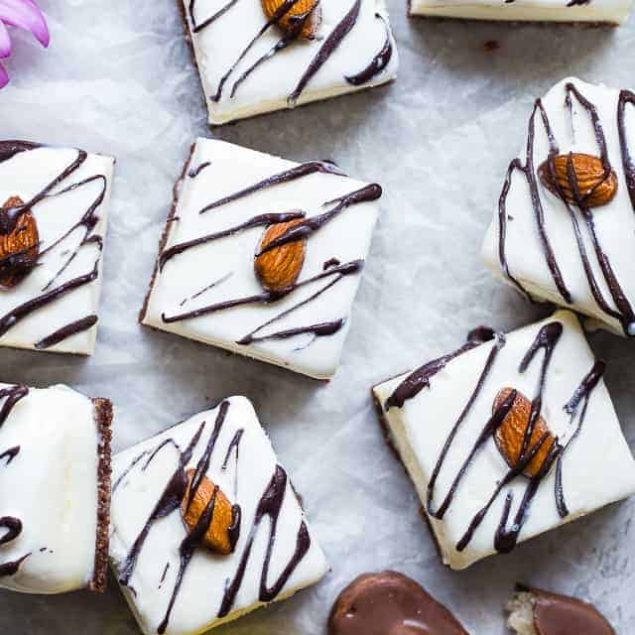 Healthy Almond Joy Ice Cream Bars -  These easy, 5 ingredient Almond Joy Ice Cream Bars are a healthier, protein packed Summer dessert that is gluten free and  only 116 calories! Kids and adults are going to LOVE these! | #Foodfaithfitness | #Glutenfree #Healthy #NoBake #Chocolate #Dessert