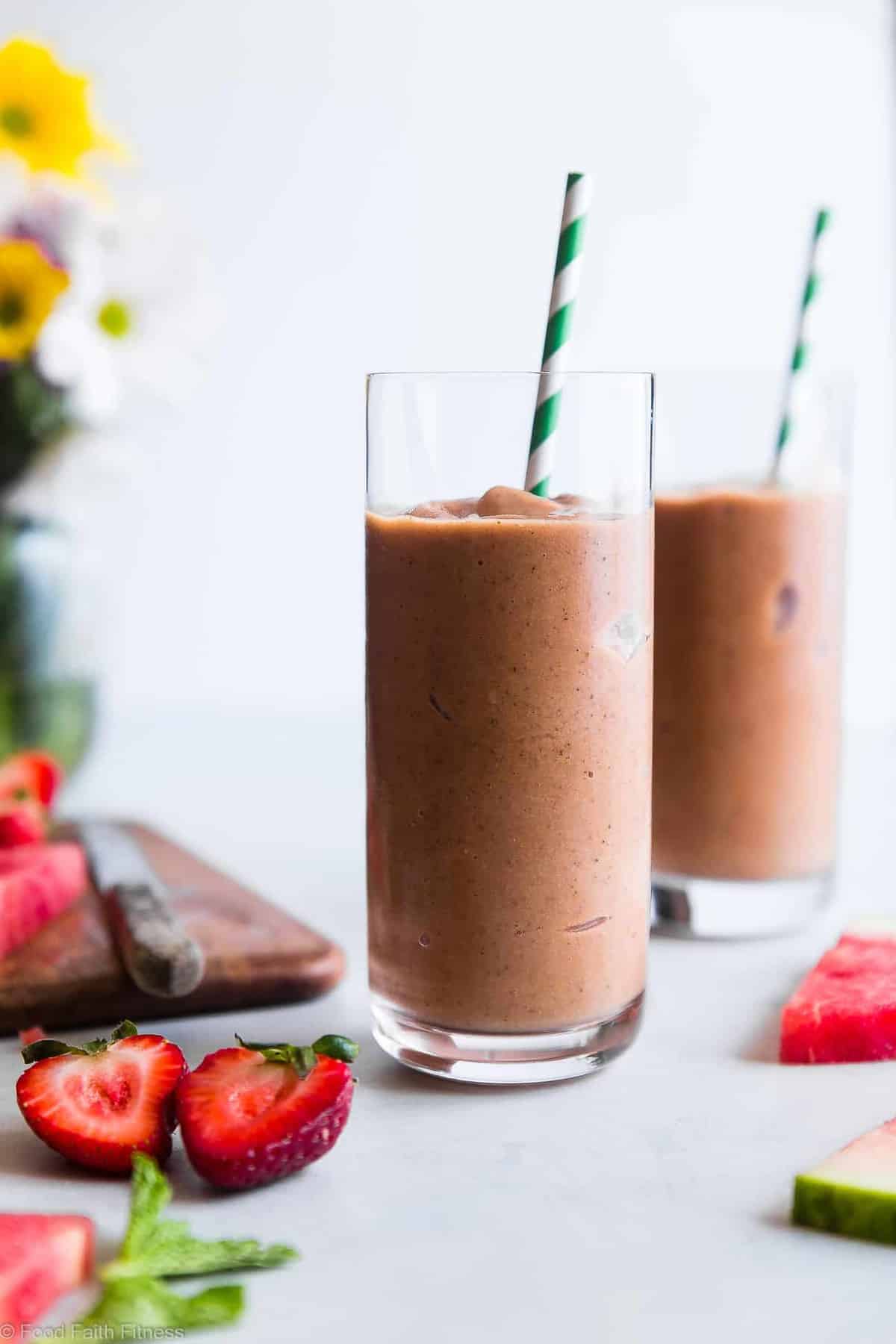 Healthy Strawberry Watermelon Smoothie - This fresh, CREAMY Healthy Summer Smoothie is a DELICIOUS way to start the day! Paleo and vegan friendly and made with clean ingredients that even kids will love! | #Foodfaithfitness | #Vegan #Paleo #DairyFree #Cleaneating #Smoothie