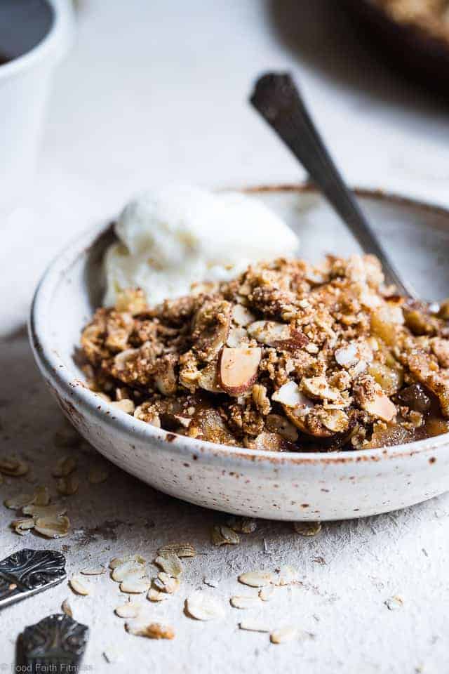 Easy Vegan Gluten-Free Apple Crisp Crumble