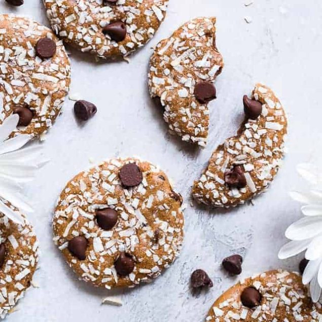 Almond Chocolate Chip Coconut Protein Cookies - This EASY protein cookie recipe use almond butter to make them extra soft and chewy! You will never know these are gluten free, healthy and packed with protein! | #Foodfaithfitness | #Glutenfree #Healthy #Cookies #Coconut #ChocolateChip
