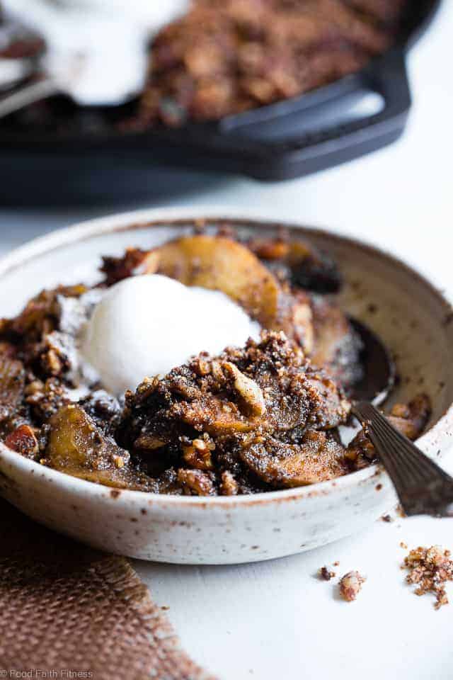 Paleo Vegan Apple Crisp with Coconut Flour