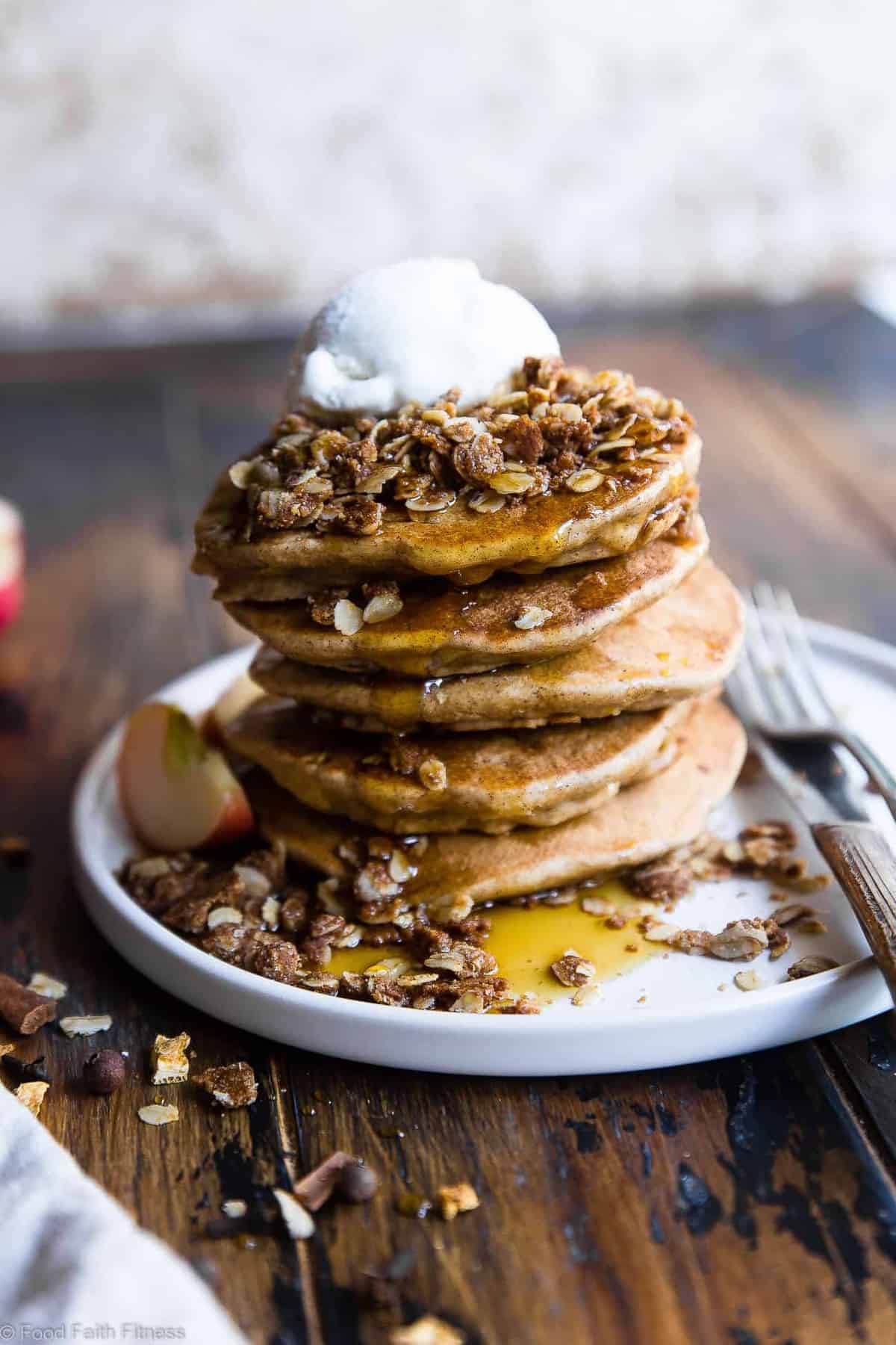 Apple Crisp Greek Yogurt Oatmeal Protein Pancakes - These Healthy Oatmeal Protein Pancakes with Greek Yogurt taste like having apple crisp for breakfast! Gluten free, made from simple, wholesome ingredients and SO thick and fluffy! | #Foodfaithfitness | #Glutenfree #Dairyfree #Greekyogurt #Healthy #Pancakes Apple Crisp Greek Yogurt Oatmeal Protein Pancakes - These Healthy Protein Pancakes with oats and Greek Yogurt taste like having apple crisp for breakfast! Gluten free, made from simple, wholesome ingredients and SO thick and fluffy! | #Foodfaithfitness | #Glutenfree #Dairyfree #Greekyogurt #Healthy #Pancakes