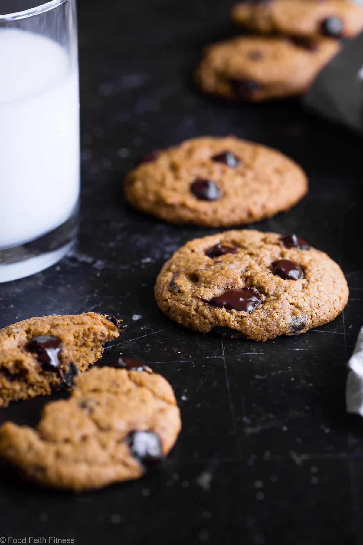 Pumpkin Spice Eggless Chocolate Chip Cookies - These are the best pumpkin Chocolate Chip Cookies! Crispy on the outside, chewy on the inside and have a punch of pumpkin spice! Gluten/dairy/egg free, vegan friendly and only 124 calories! | #Foodfaithfitness | #Glutenfree #Vegan #Dairyfree #Eggfree #Pumpkinspice Pumpkin Spice Eggless Chocolate Chip Cookies - These are the best pumpkin Chocolate Chip Cookies! Crispy on the outside, chewy on the inside and have a punch of pumpkin spice! Gluten/dairy/egg free, vegan friendly and only 124 calories! | #Foodfaithfitness | #Glutenfree #Vegan #Dairyfree #Eggfree #Pumpkinspice