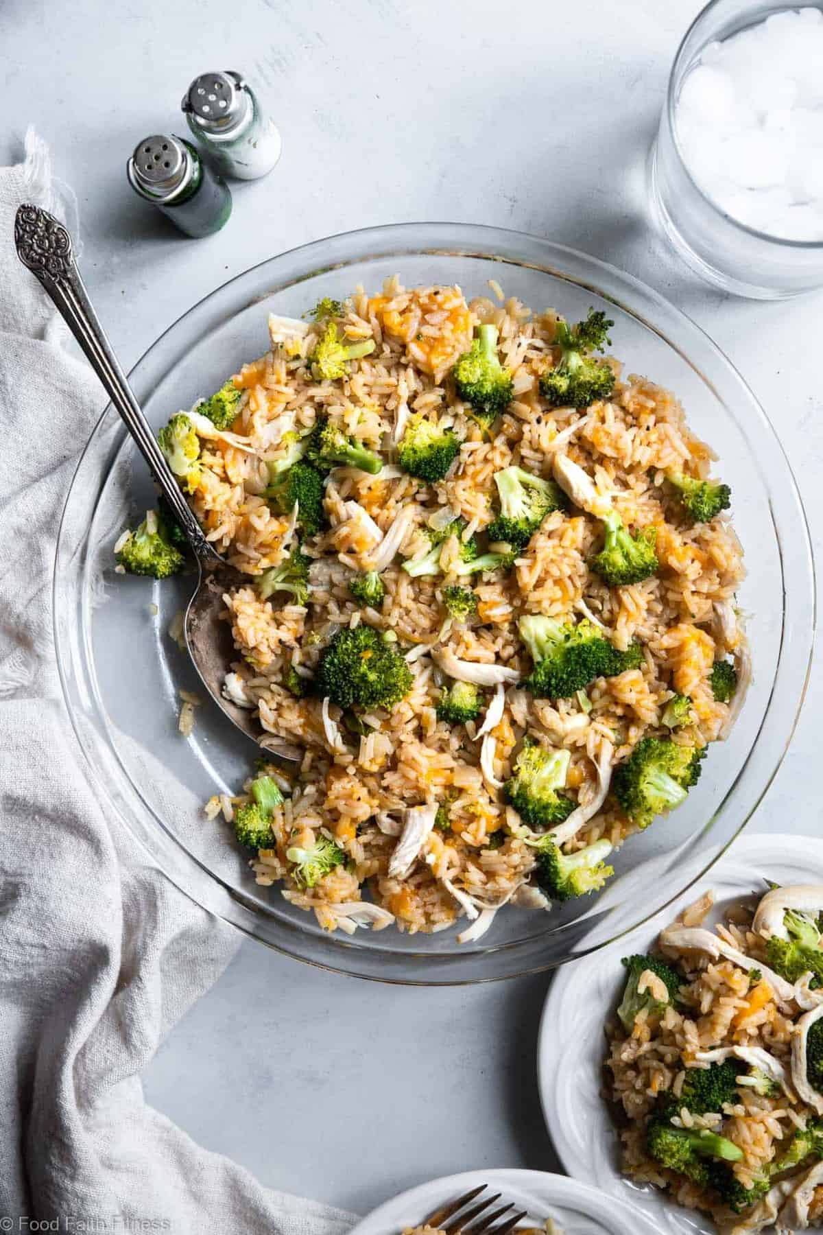 Instant Pot Broccoli Cheese and Chicken Rice Casserole - This gluten free Instant Pot chicken and rice casserole with broccoli is an easy, weeknight dinner that almost makes itself! Even picky kids will love it and great for meal prep! | #Foodfaithfitness | #healthy #glutenfree #Instantpot #dinner #kidfriendly Instant Pot Broccoli Cheese and Chicken Rice Casserole - This gluten free Instant Pot chicken rice casserole with broccoli is an easy, weeknight dinner that almost makes itself! Even picky kids will love it and great for meal prep! | #Foodfaithfitness | #healthy #glutenfree #Instantpot #dinner #kidfriendly