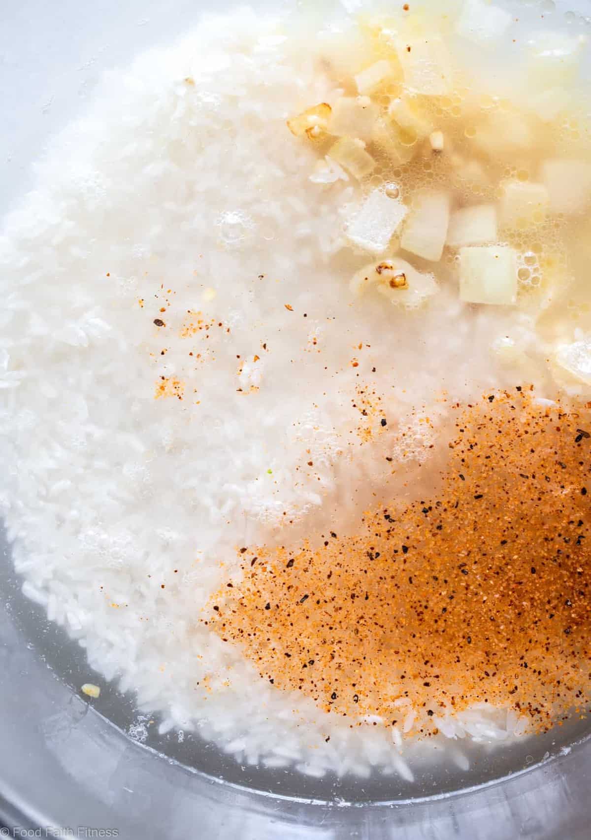 Pressure Cooker Casserole - This gluten free Instant Pot chicken and rice casserole with broccoli is an easy, weeknight dinner that almost makes itself! Even picky kids will love it and great for meal prep! | #Foodfaithfitness |