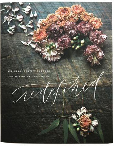 5 Of the Best Womens Devotionals - Looking for some new devotionals of Bible studies? I'm sharing 5 of the best womens devotionals that will help you draw closer to God and love yourself! | #Foodfaithfitness | #Biblestudy #Devotionals #Christian #Faith 