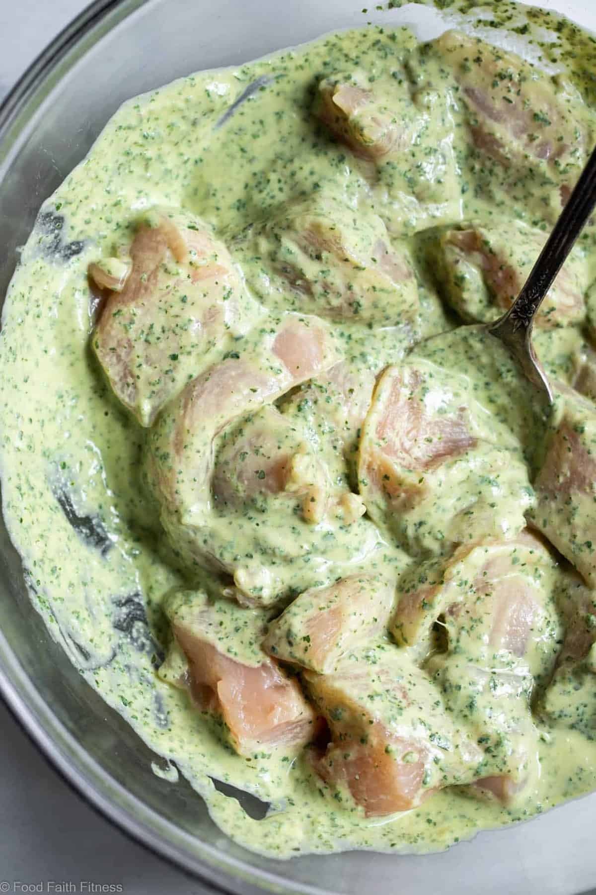 Grilled Herb Hummus Chicken Kebabs - An easy, healthy, gluten free and dairy free dinner that everyone will love! They use simple, pantry essential ingredients and basically make themselves! | #Foodfaithfitness | #Glutenfree #Dairyfree #Hummus #Lowcarb #Healthy Grilled Herb Hummus Chicken Kebabs - An easy, healthy, gluten free and dairy free dinner that everyone will love! They use simple, pantry essential ingredients and basically make themselves! | #Foodfaithfitness |