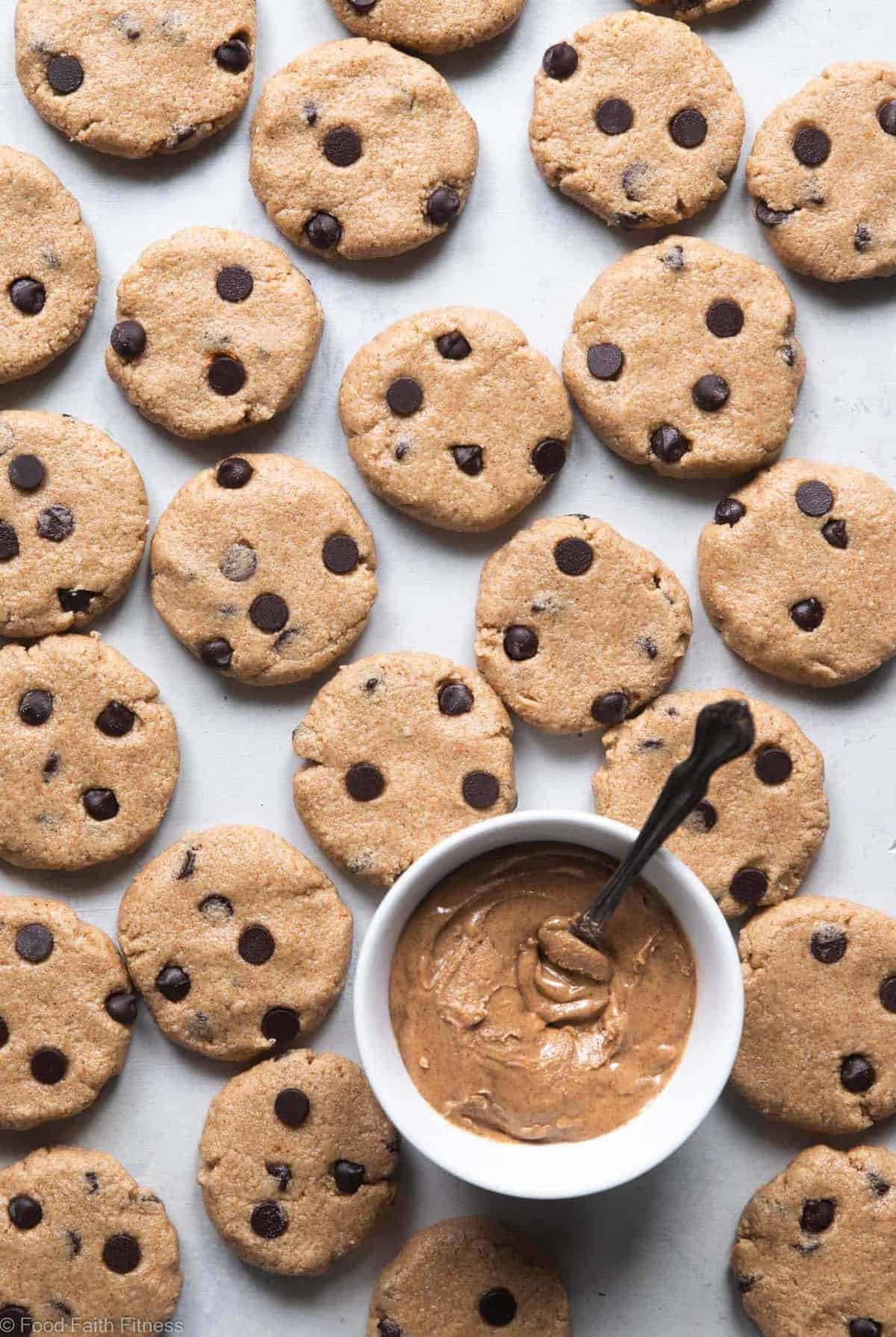 Almond Joy Keto No Bake Cookies - These soft and chewy, low carb and keto no bake cookies are sugar, gluten and dairy free but not taste free! Only 6 ingredients and super simple to make! | #Foodfaithfitness | #Glutenfree #Keto #Sugarfree #Lowcarb #Paleo