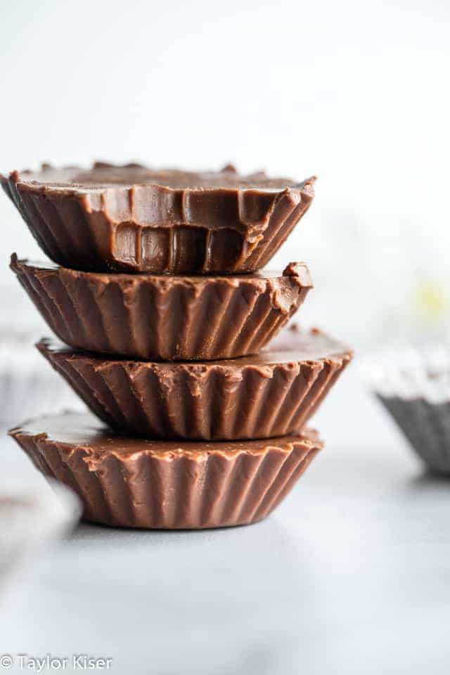 No-Bake Keto Chocolate-Peanut Butter Fat Bombs