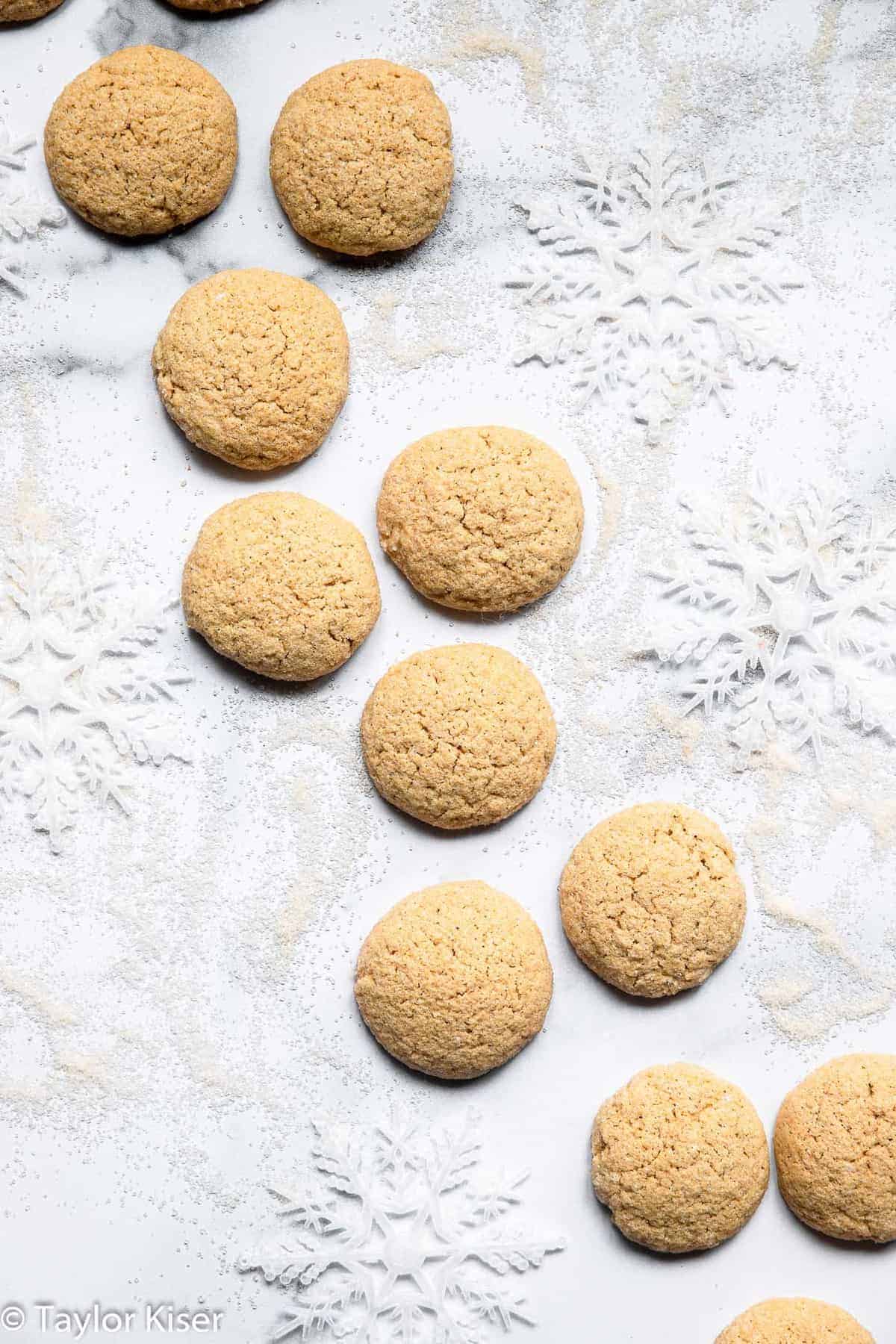 Low Sugar Healthy Sugar Cookies - These Low Sugar Healthy Sugar Cookies are so soft and chewy you would never believe they're whole grain and have very minimal sugar! | #Foodfaithfitness | #Healthy #cookies #Christmas #wholewheat #sugarcookies  low sugar cookies on a table