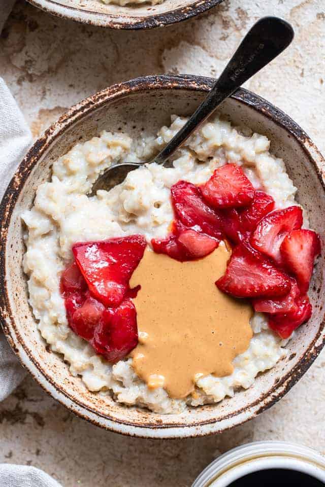 Protein Cauliflower Oats With Sautéed Strawberries