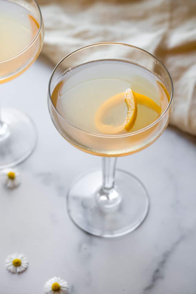 Bee's Knees Cocktail
