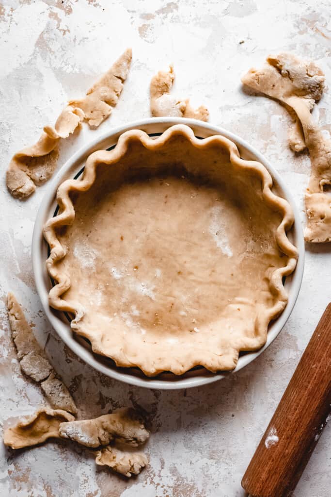the crust of a Creamy Vegan Butternut Squash Pie ready to be filled