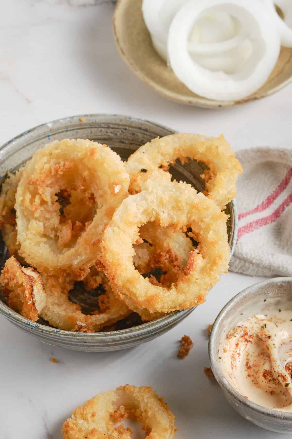 Air-Fryer Onion Rings-image