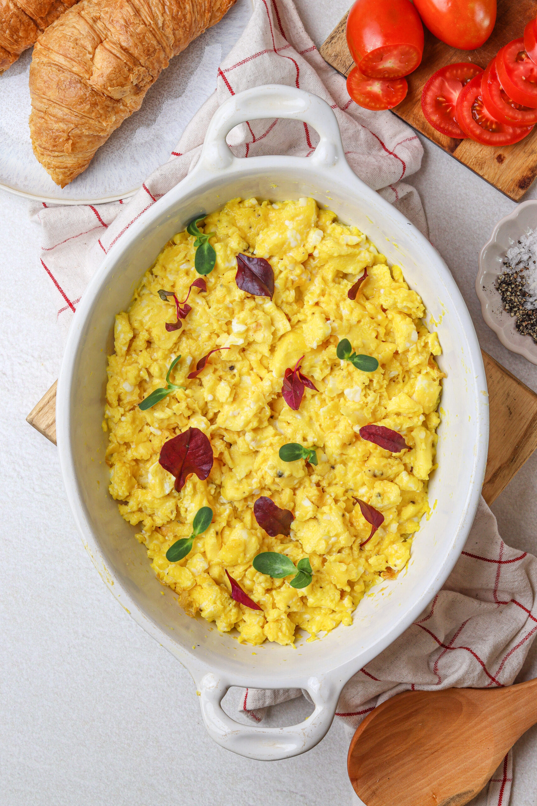 Oven-Baked Scrambled Eggs