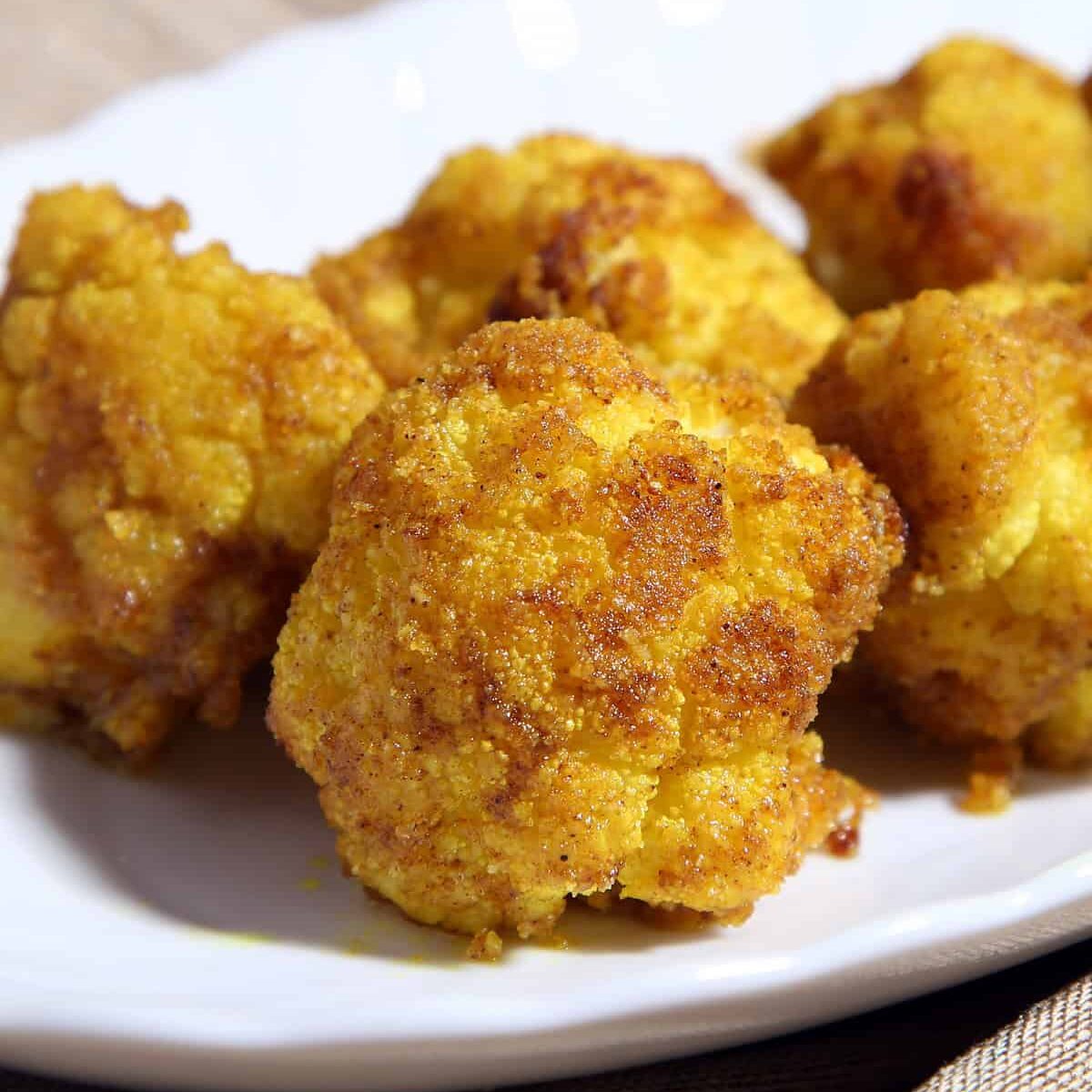 Spicy Roasted Cauliflower - Food Faith Fitness