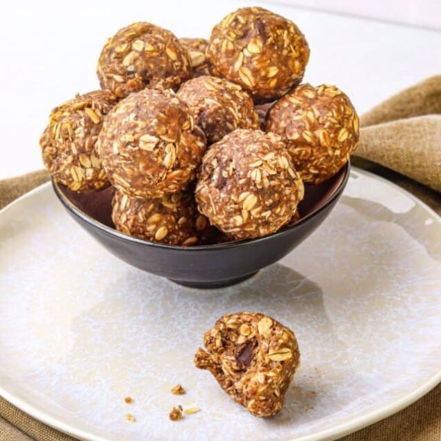 cropped-Energy-Power-Balls-Recipe-Feature-3.jpg