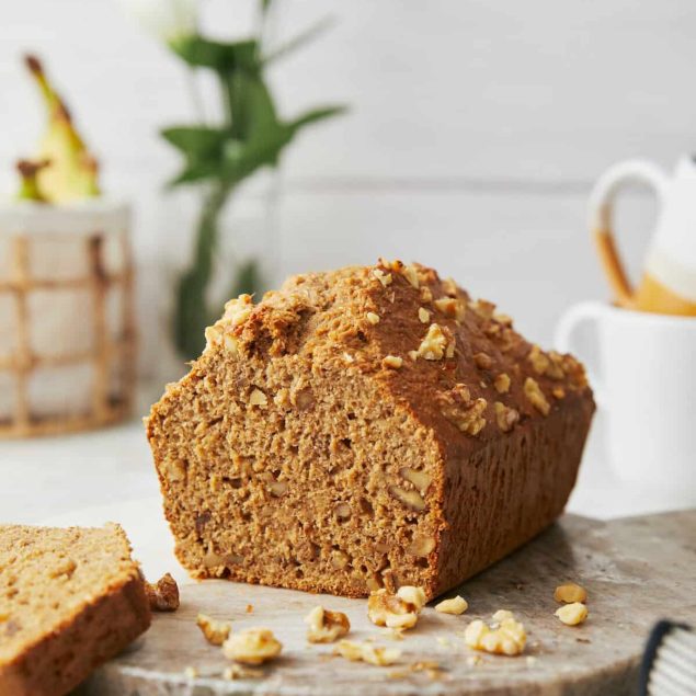 Easy Banana Nut Bread Recipe