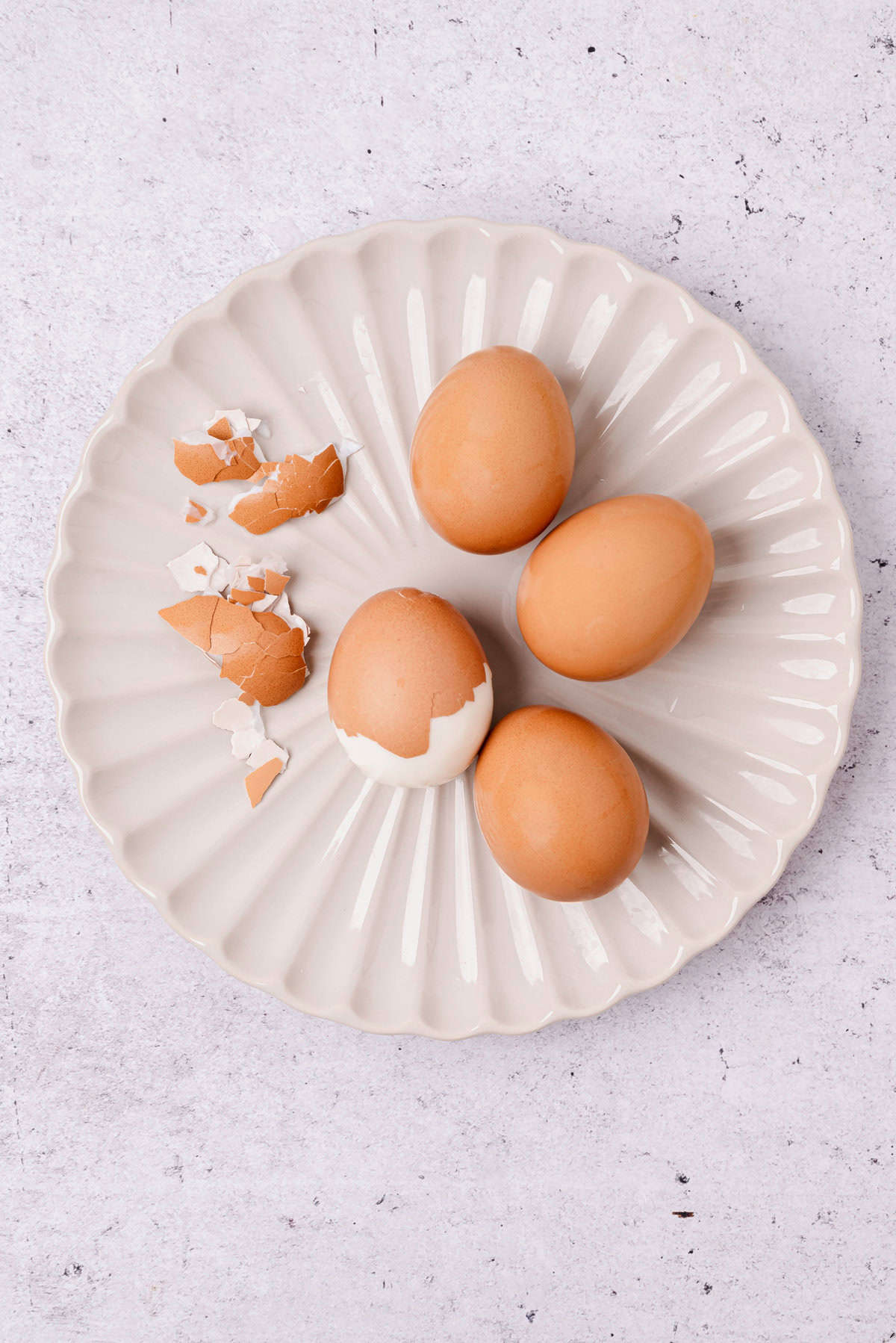 How to Make Hard Boiled Eggs