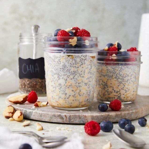 Overnight Oats with Chia Seeds