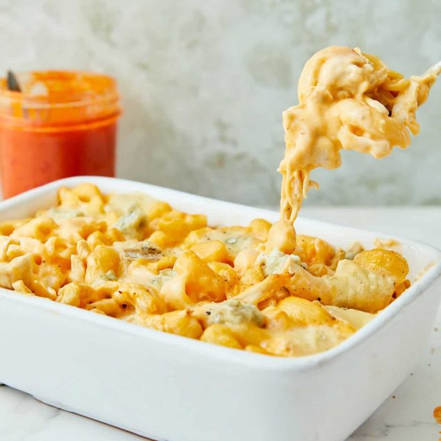 Buffalo Chicken Mac and Cheese