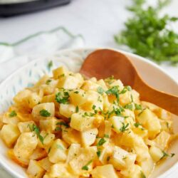 Crock-Pot Cheesy Potatoes - Food Faith Fitness