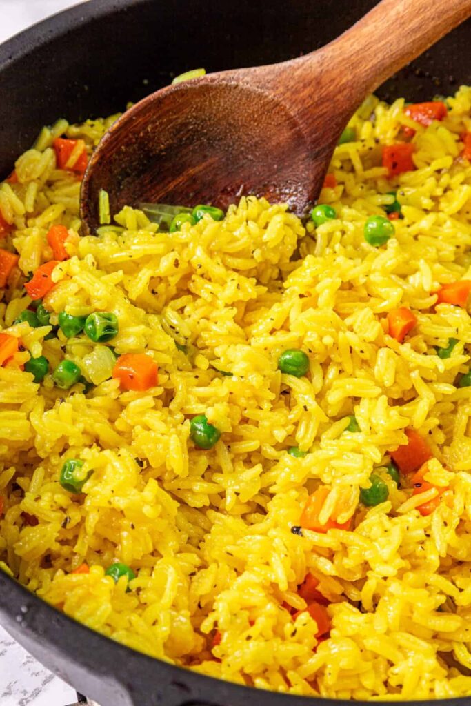 Vegetable rice pilaf
